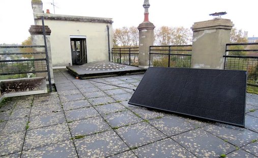 An 18th Century Manor With A Swimming Pool, Outhouses And 6.5 Hectares Of Grounds With A River