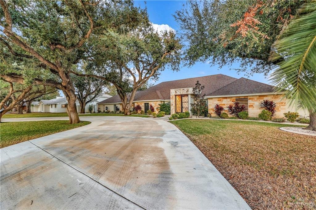 House in McAllen, Texas, United States 3 - 15299836