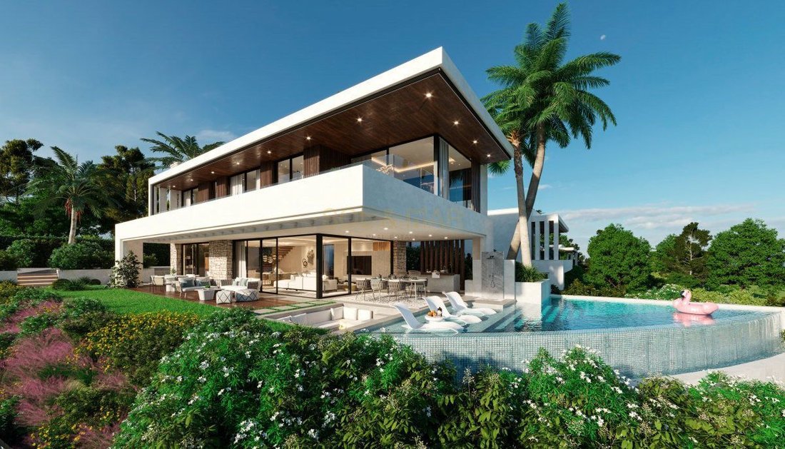Villa in La Capellania, Benalmadena, Andalusia 1 - 15299373