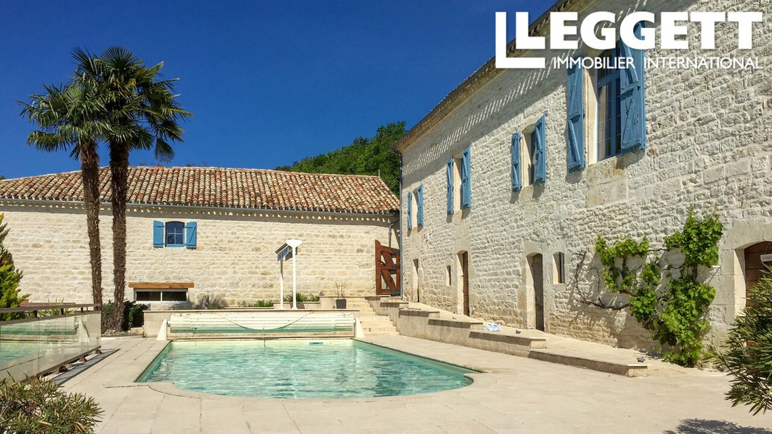 Le Rêve de Montcuq: A Quercy Stone Sanctuary Where Time Stands Still