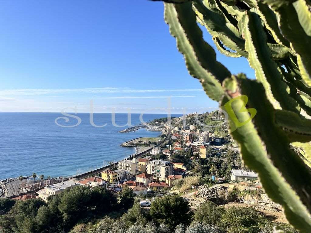 Estate in Madonna della Ruota, Bordighera, Liguria 1 - 15298622