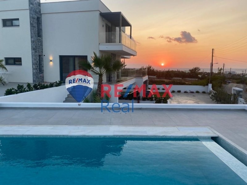 Villa in Community of Chersonisos, Chersonisos, Greece 1 - 13625873