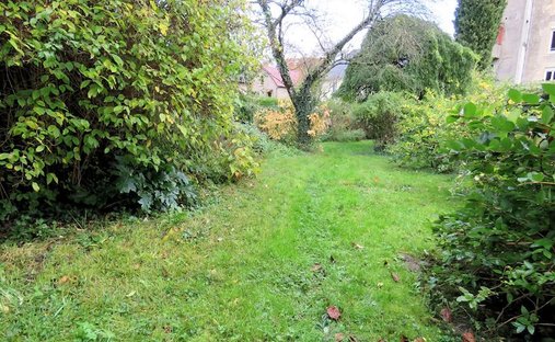 An 18th Century Manor With A Swimming Pool, Outhouses And 6.5 Hectares Of Grounds With A River