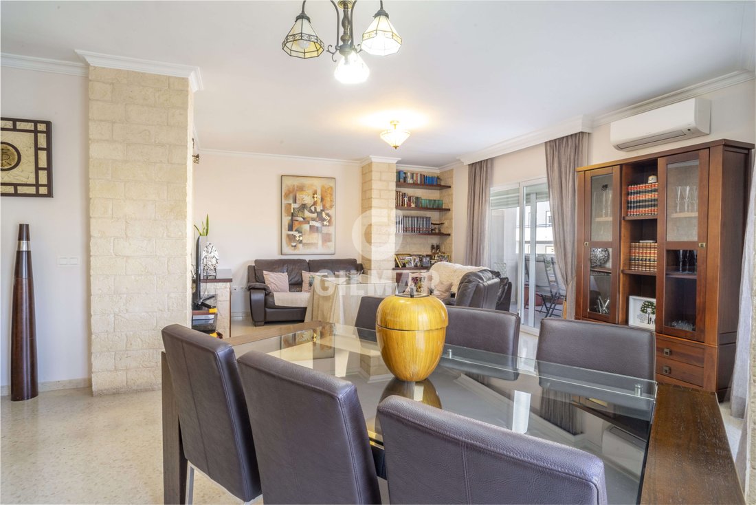 Penthouse in Estepona, Andalusia, Spain 5 - 15297596
