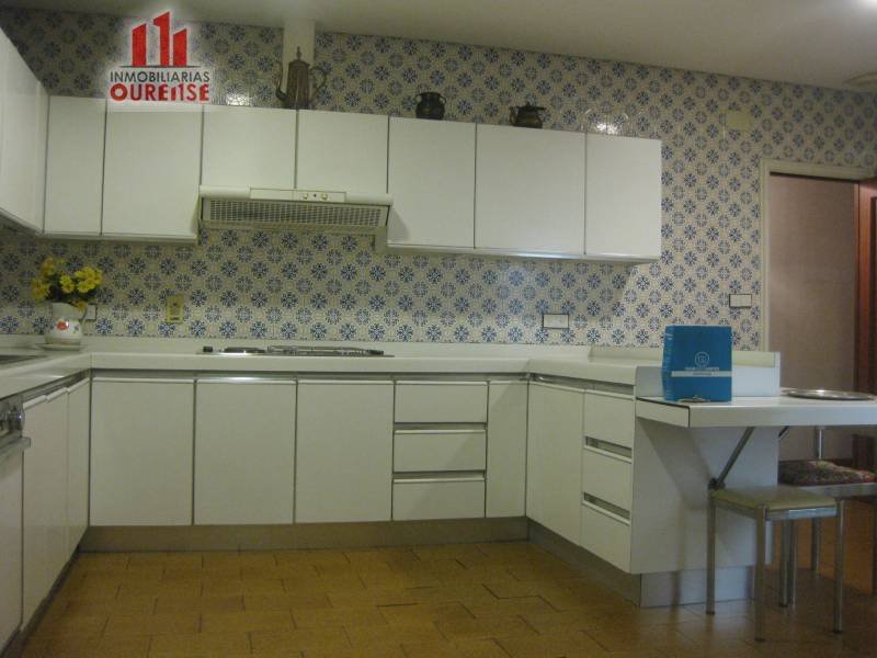 Apartment in Ourense (District), Ourense, Spain 2 - 15298131
