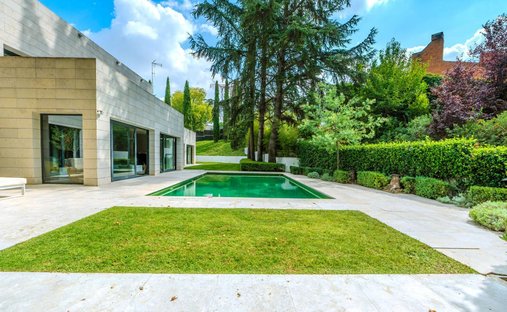 Chalet in Moncloa-Aravaca, Madrid, Spain 1
