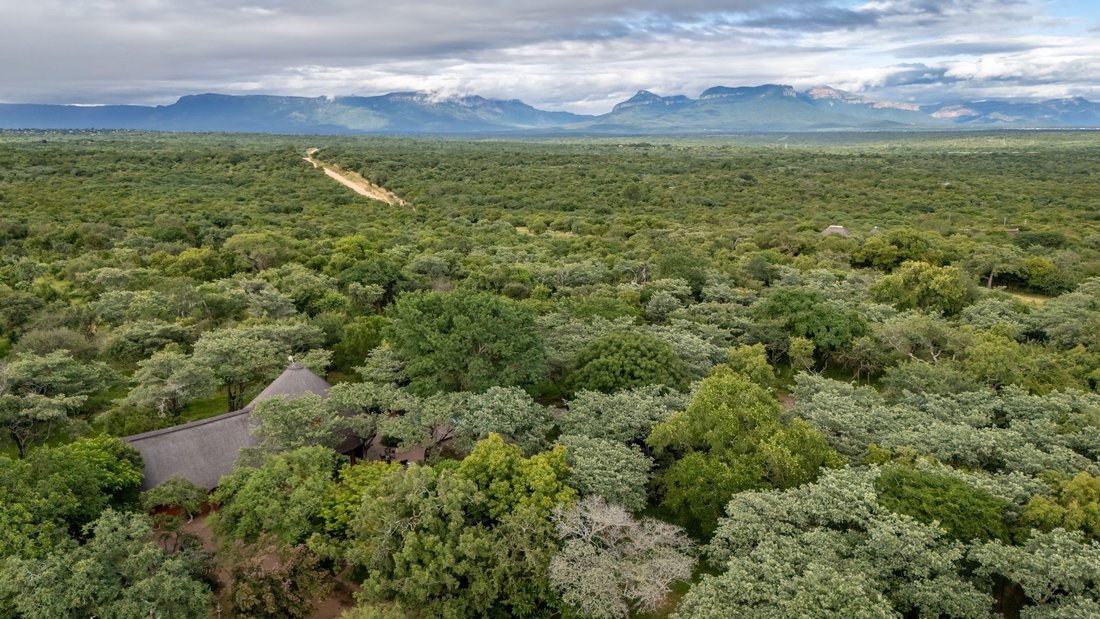 Farm Ranch in Maruleng Local Municipality, Limpopo, South Africa 2 - 15297317