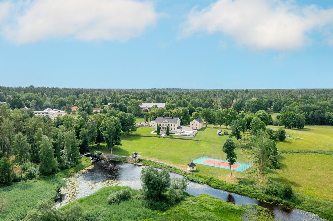 Estate in Finspång V, Östergötland County, Sweden 4 - 15300096