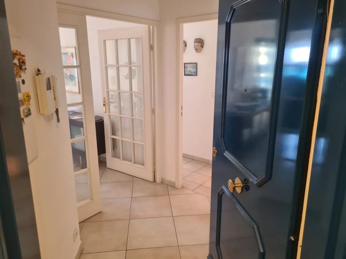 Apartment in Nord Est, Auriol, France 2 - 13128740