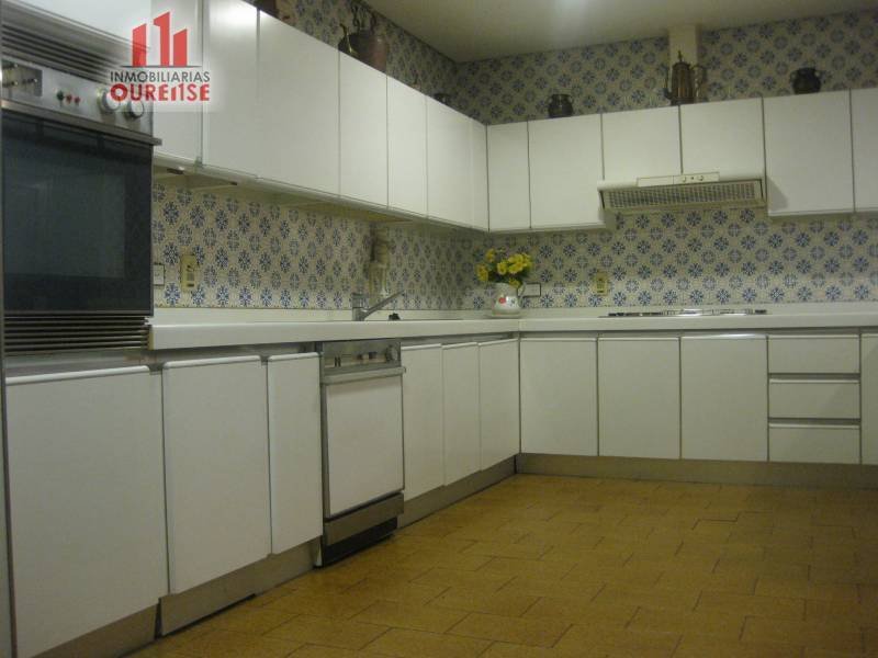 Apartment in Ourense (District), Ourense, Spain 3 - 15298131