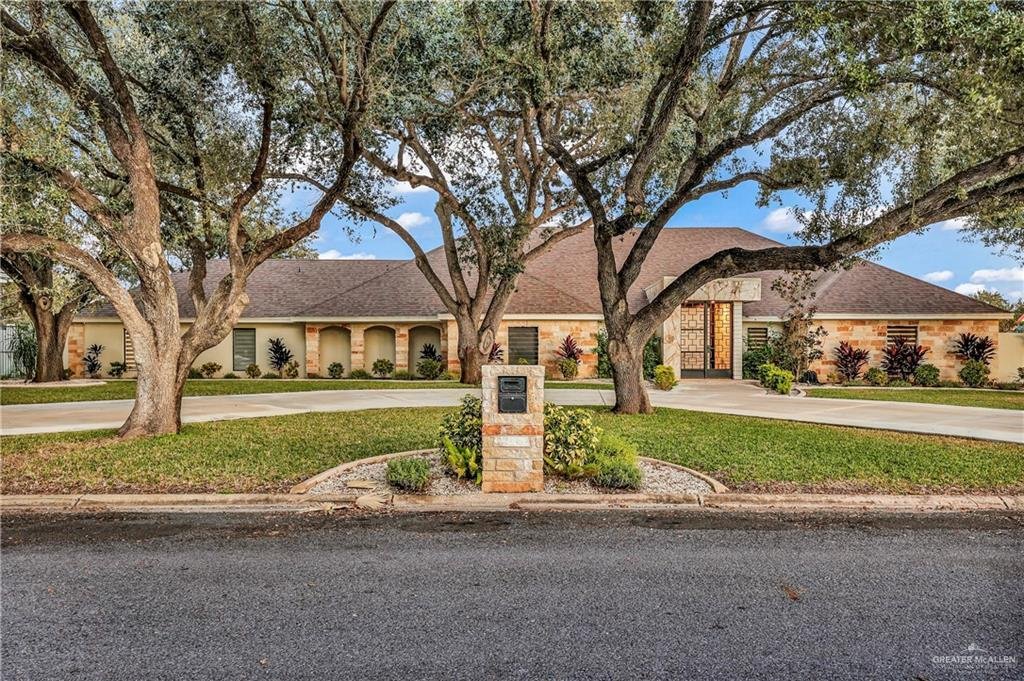 House in McAllen, Texas, United States 2 - 15299836
