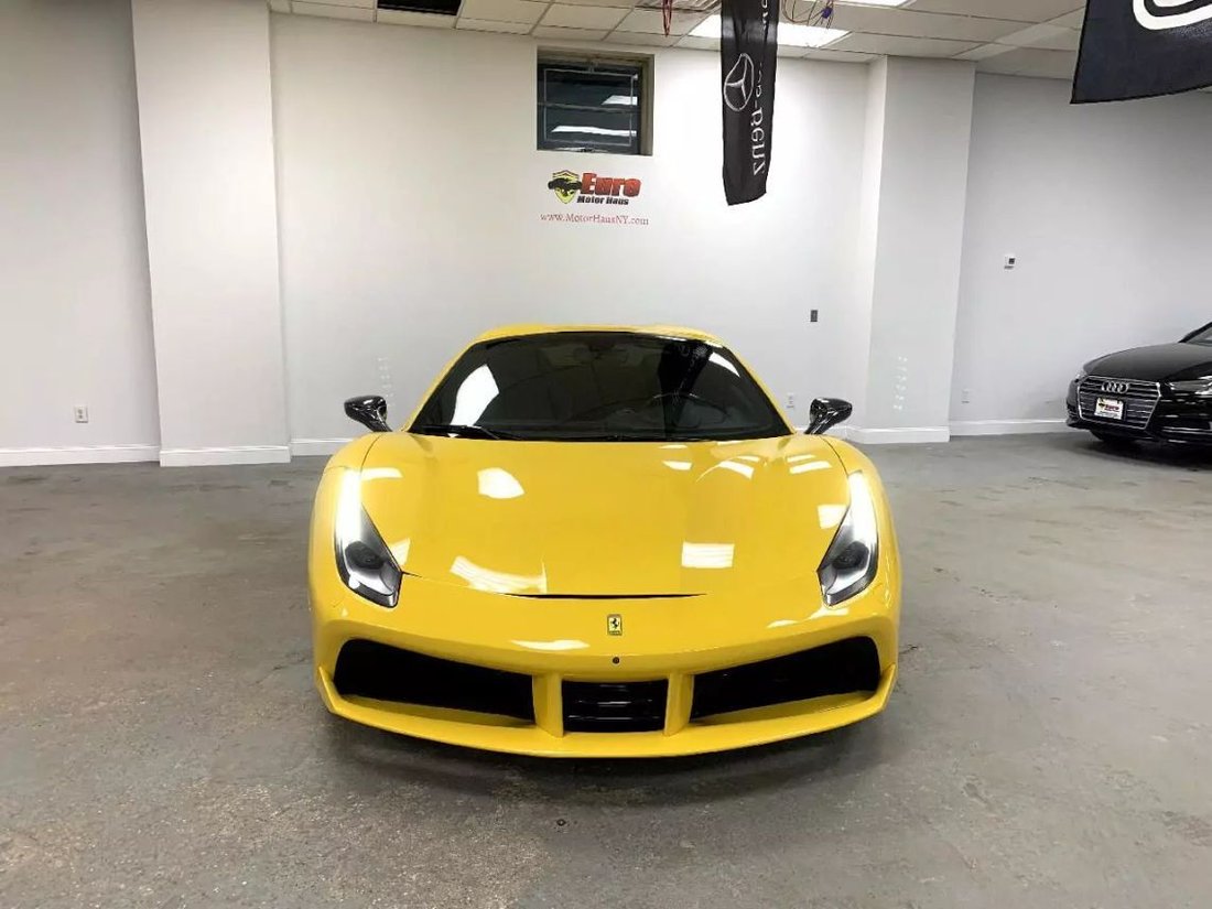 Cabriolet in Great Neck, NY, United States 2 - 14138330