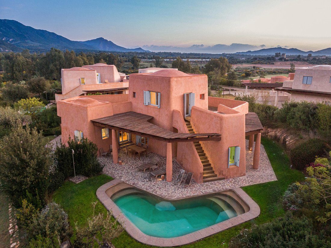 Villa in Sardinia, Italy 1 - 15298542