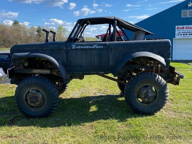 Ford Bronco in Calverton, NY, United States 2 - 15299096