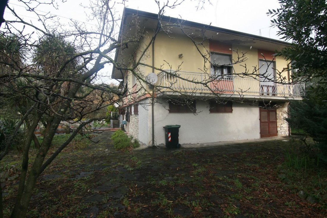 House in Stadium - Sant'Antonio - Marasio, Marina di Carrara, Tuscany 3 - 15298483