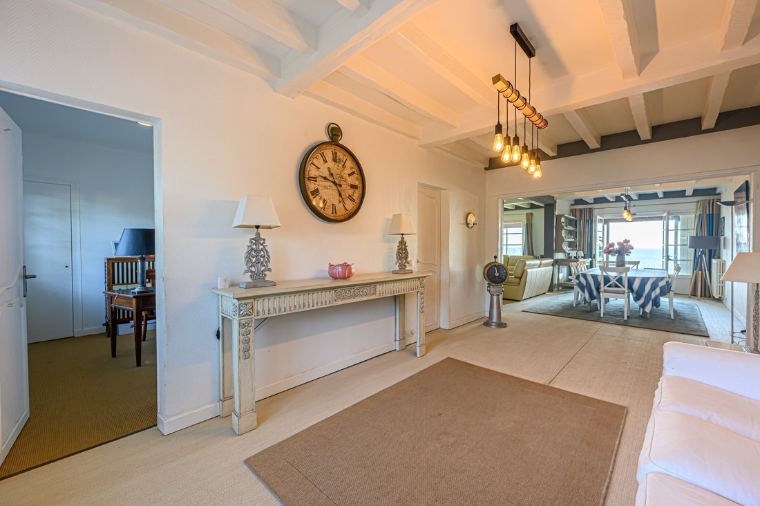 House in Le Pouliguen, Pays de la Loire, France 3 - 15296748