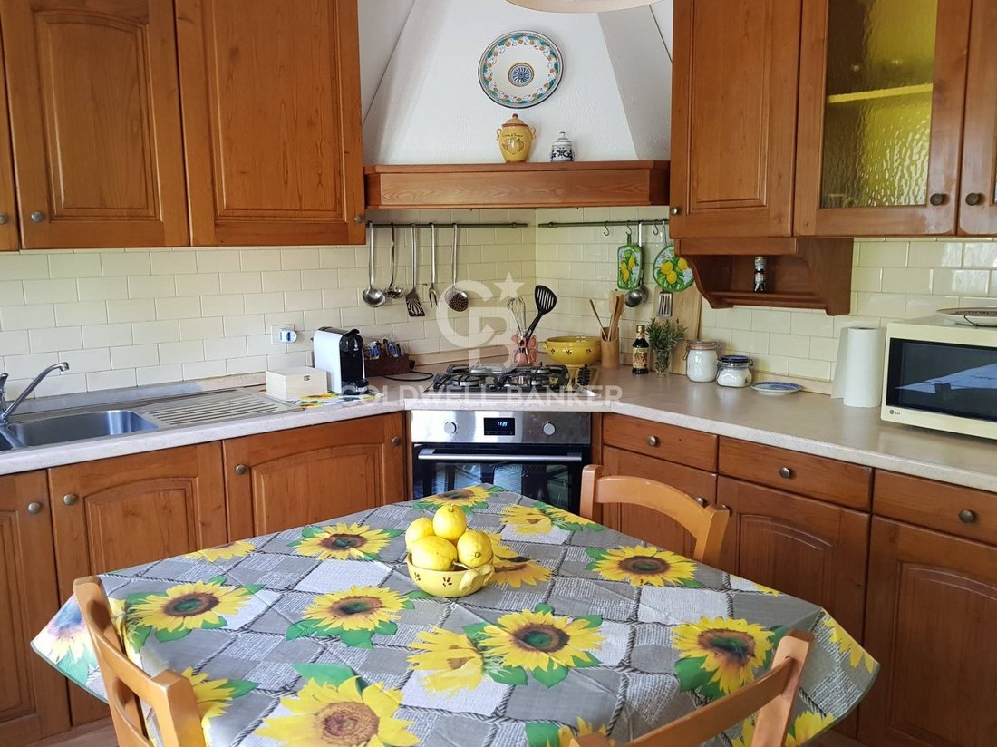 House in Caranna-Vaiana, Forte dei Marmi, Tuscany 3 - 15299367