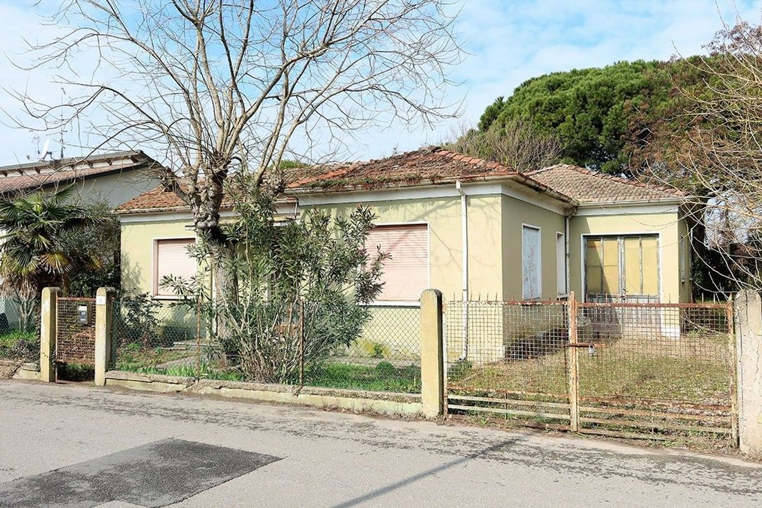 Villa in Tagliata, Cervia, Emilia-Romagna 2 - 15299359