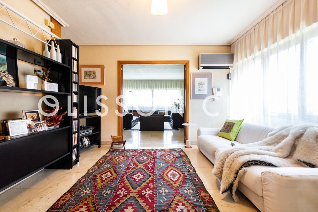 Apartment in Ciudad Lineal, Madrid, Spain 3 - 15298020