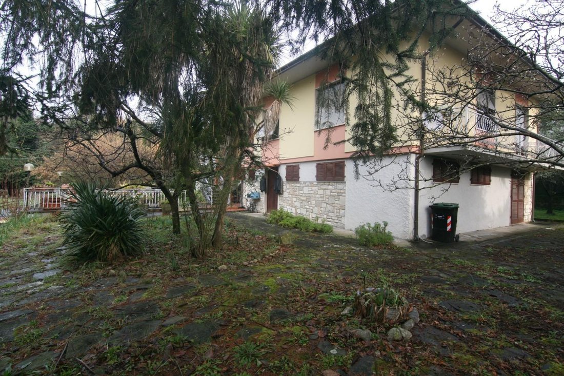 House in Stadium - Sant'Antonio - Marasio, Marina di Carrara, Tuscany 1 - 15298462