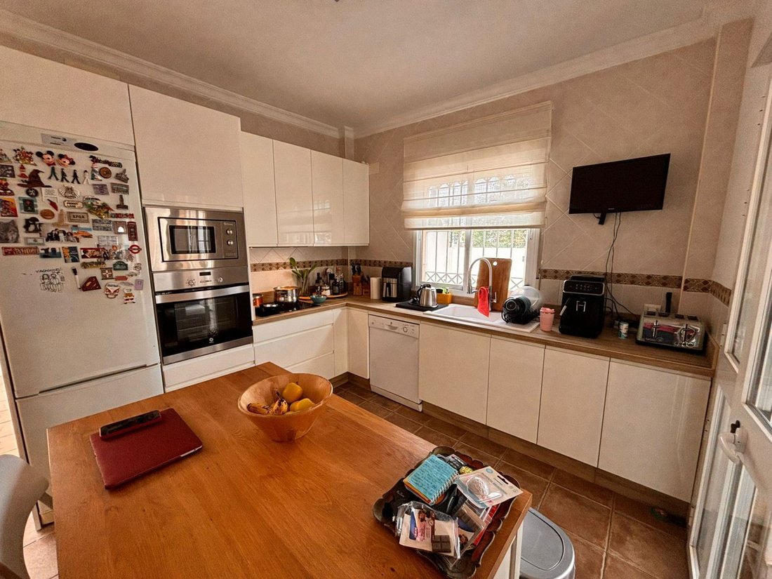 Chalet in Lepe, Andalusia, Spain 1 - 15300279