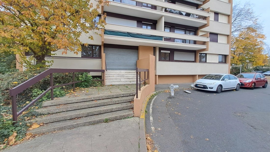 Apartment in Evry, Evry-Courcouronnes, France 2 - 15296799