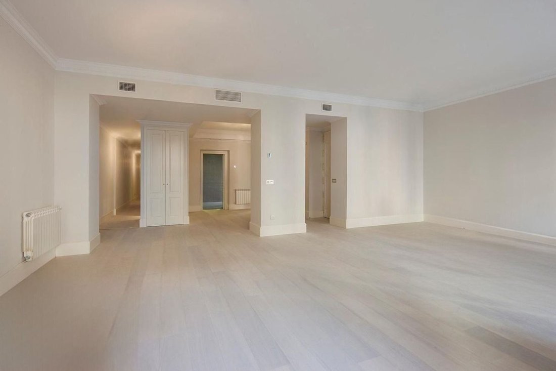 Apartment in Retiro, Madrid, Spain 3 - 15297811