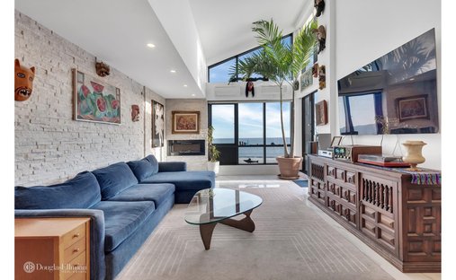 Condo in New York, New York, United States 1