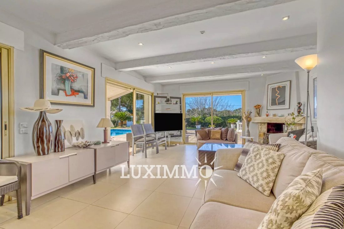 Villa in Mougins, Provence-Alpes-Côte d'Azur, France 5 - 15287049