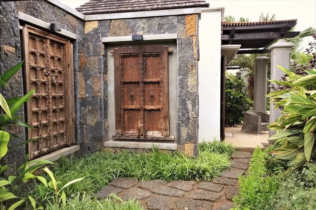 Villa in Tamarin, Rivière Noire District, Mauritius 3 - 15296039
