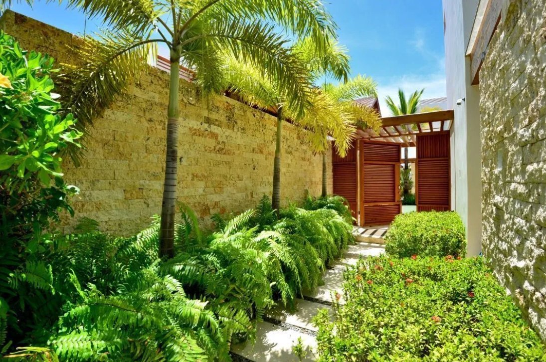 Villa in Punta Cana, La Altagracia Province, Dominican Republic 3 - 15296340