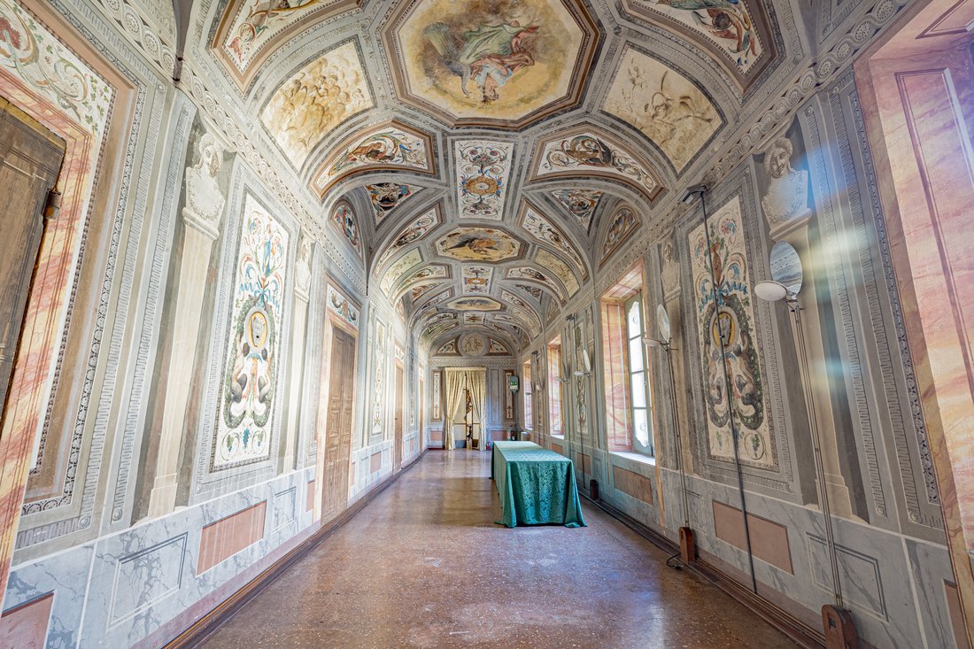 Castle in Center, Cremona, Lombardy 4 - 15301569