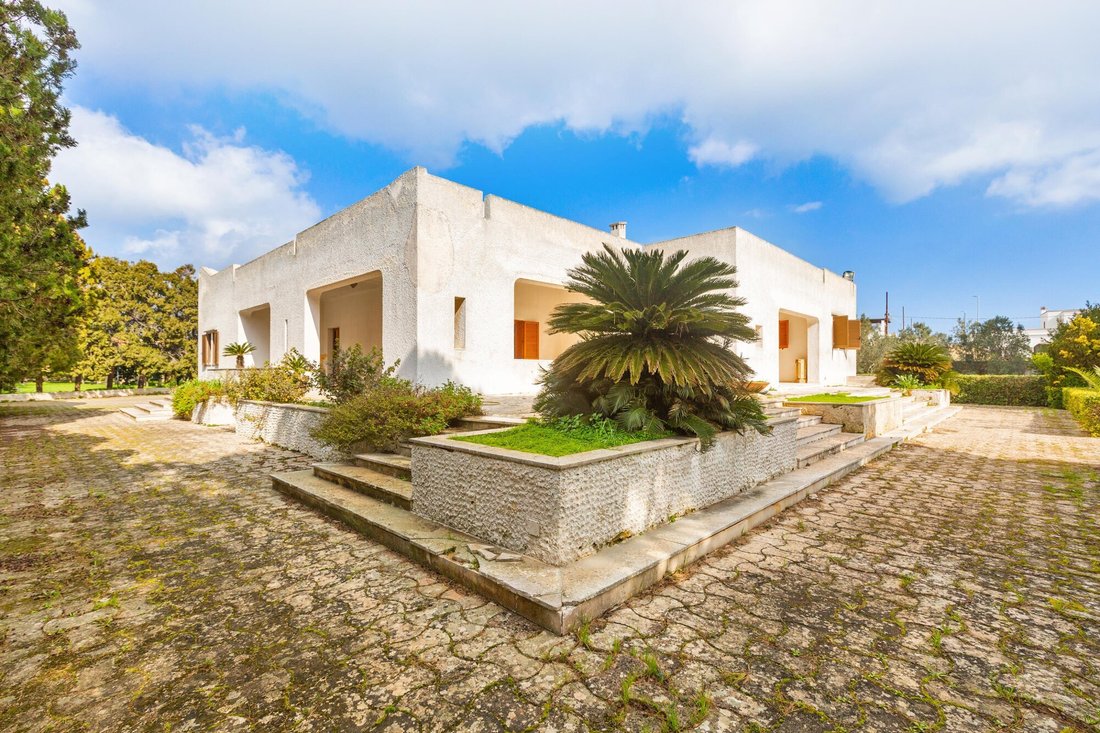 Villa en Castrignano del Capo, Apulia, Italia 2 - 15303148