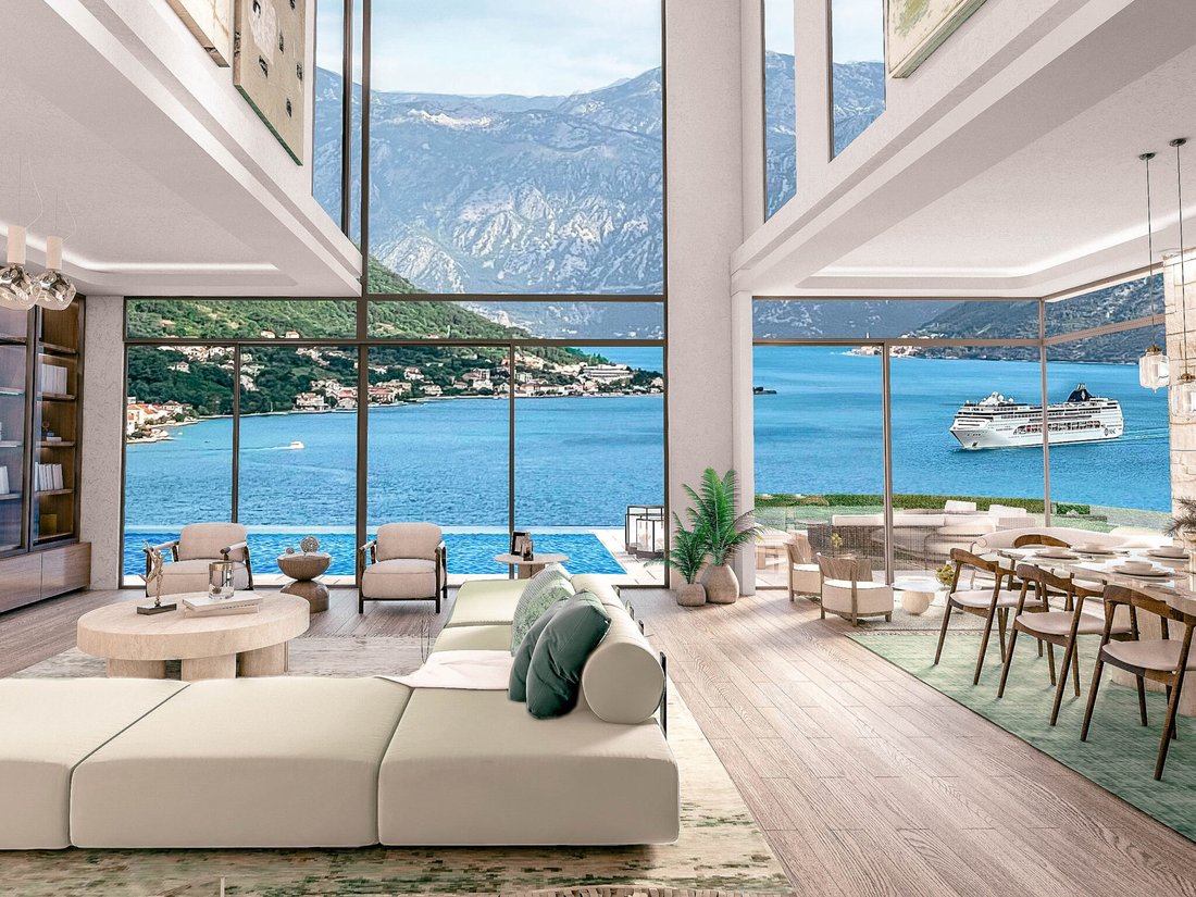 Villa in Dobrota, Kotor Municipality, Montenegro 2 - 15303118