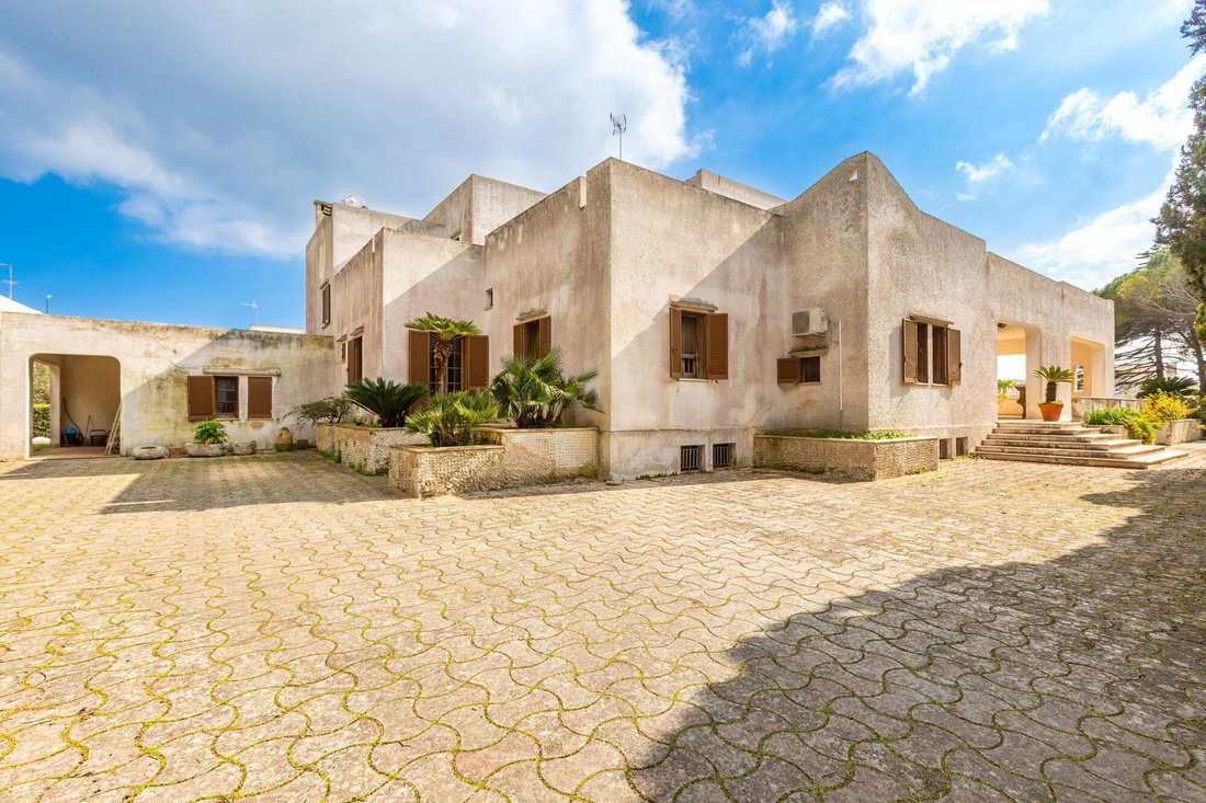 Villa en Castrignano del Capo, Apulia, Italia 3 - 15303148