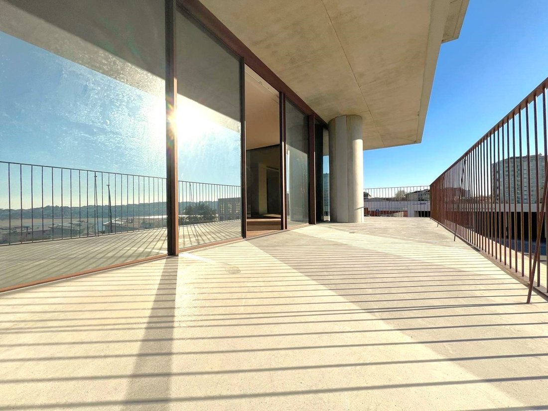 Apartment in Porto, Porto District, Portugal 3 - 15065239