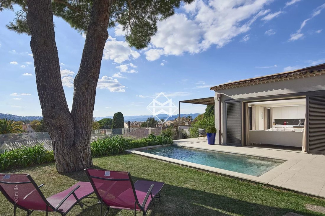 House in Zone Ouest Urbaine, Saint-Tropez, France 3 - 11275125