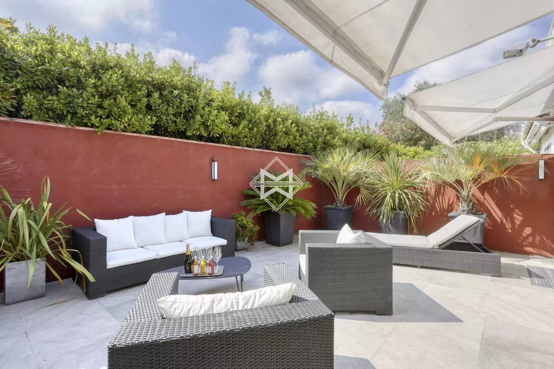 House in Zone Ouest Urbaine, Saint-Tropez, France 2 - 11676373