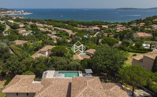 Villa in Ville-Les Saquedes-Le Bouillonnet, Sainte-Maxime, France 1