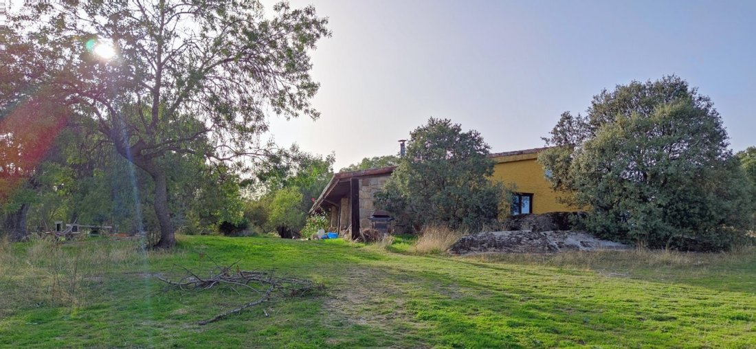 Country House in Galapagar, Community of Madrid, Spain 2 - 15192113