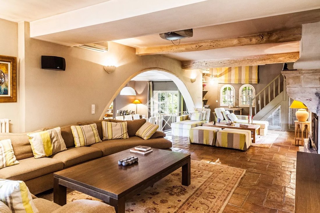 Villa in Gassin, Provence-Alpes-Côte d'Azur, France 5 - 10929409