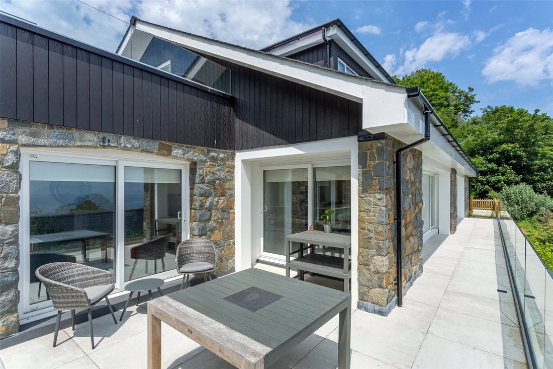 House in Saint Peter Port, Guernsey 5 - 15302551