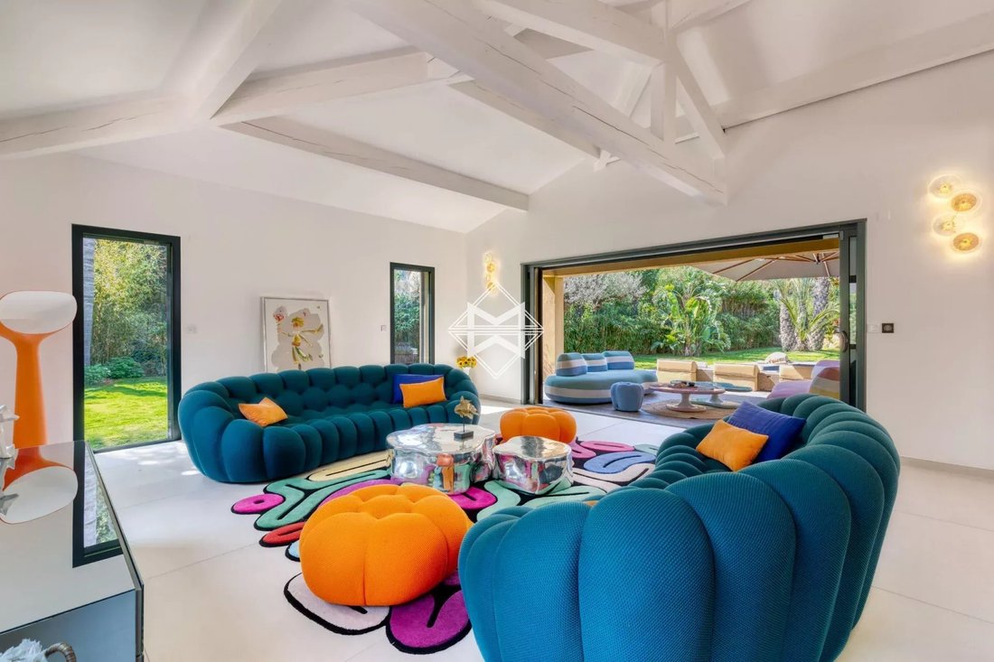 House in Zone Ouest Urbaine, Saint-Tropez, France 3 - 15302398