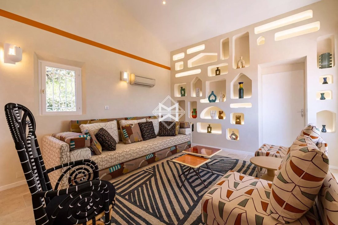 Villa in Grimaud, Provence-Alpes-Côte d'Azur, France 5 - 15302031