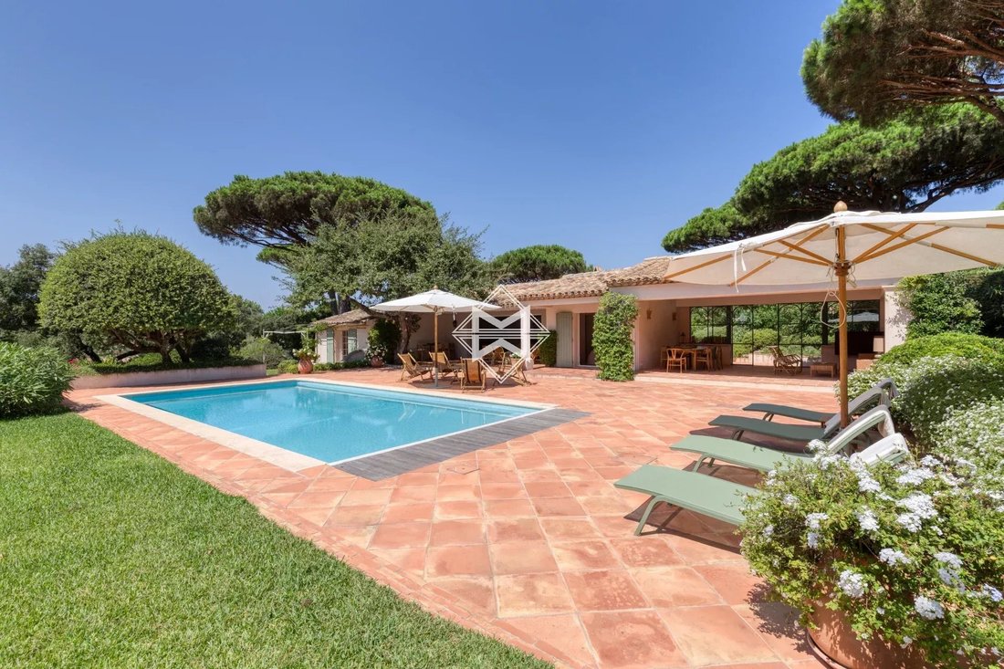 Villa in Zone Est Diffuse, Saint-Tropez, France 2 - 15302366