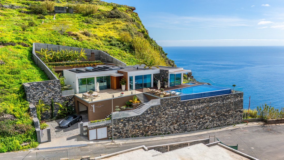 Villa in Quinta Grande, Madeira, Portugal 3 - 15303430