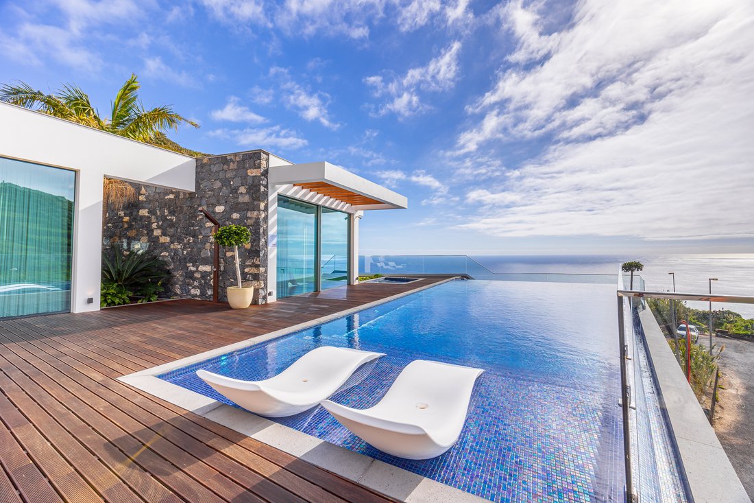 Villa in Quinta Grande, Madeira, Portugal 2 - 15303430