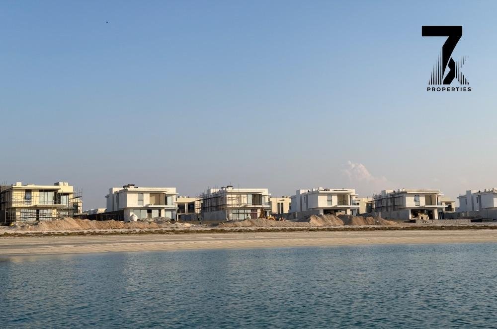 Villa in Al Hamra Village, Ras al-Khaimah Emirate, United Arab Emirates 1 - 15306680