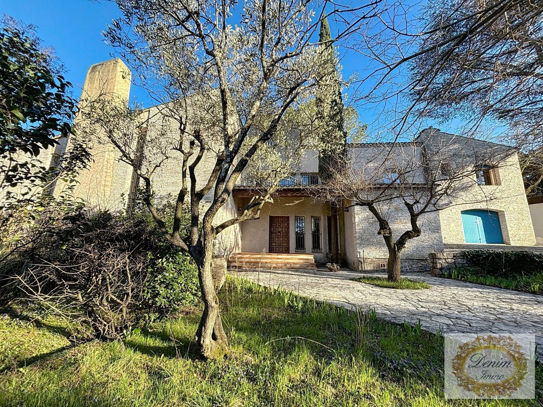Villa in Alouette, Nimes, France 1 - 15306623