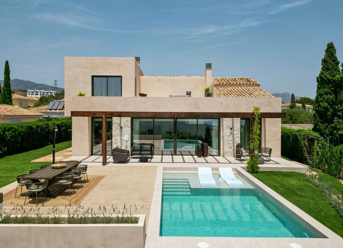 Villa in Benahavis, Andalusia, Spain 3 - 14431650